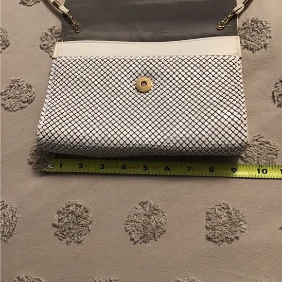 Whiting and Davis Metal Mesh White Shoulder Crossbody Bag Purse. - Picture 10 of 13